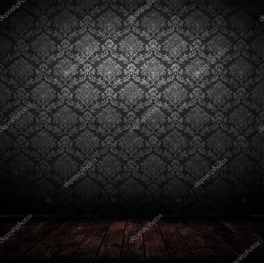 Escuro Quarto Interior Com Papel De Parede Barroco Stock Photo