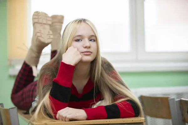 Teenage Girl Lies School Desk High School Student Fifteen Year — ストック写真