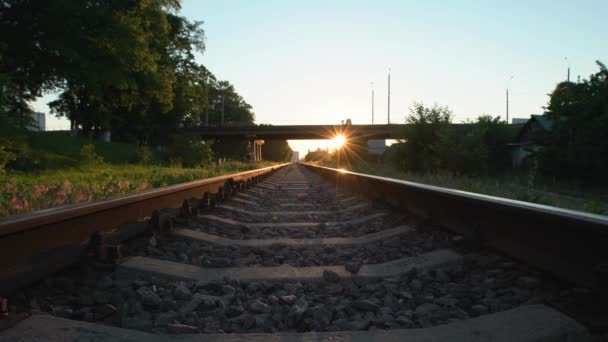 Железнодорожный Путь Уходит Бесконечность — стоковое видео
