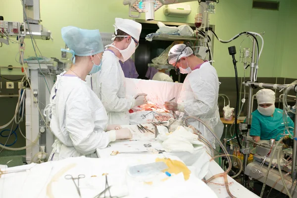 Surgical Operating Room Hospital Doctors Who Perform Surgery Man — Stock Photo, Image