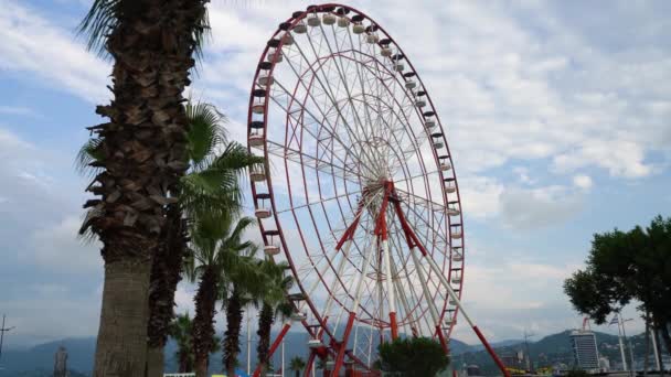 Carnival Ferris Wheel Clear Sky Empty Space Close Blue Sky — Video