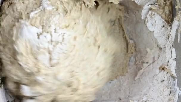 Ekmek Için Profesyonel Hamur Karıştırıcı Ile Hamur Hazırlama Hamur Yoğurmak — Stok video