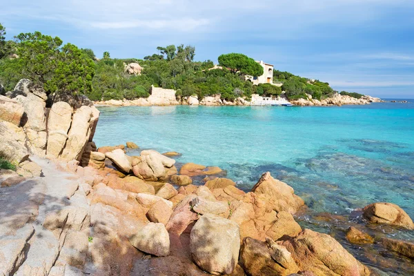 Rocce nella spiaggia di Capriccioli — Foto Stock