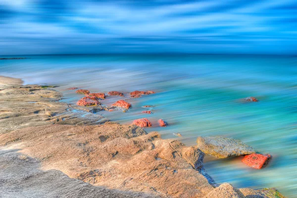 Hdr Meeresküste mit Bewegungsunschärfe — Stockfoto
