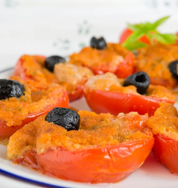 Plate of stuffed tomatoes — Stock Photo, Image