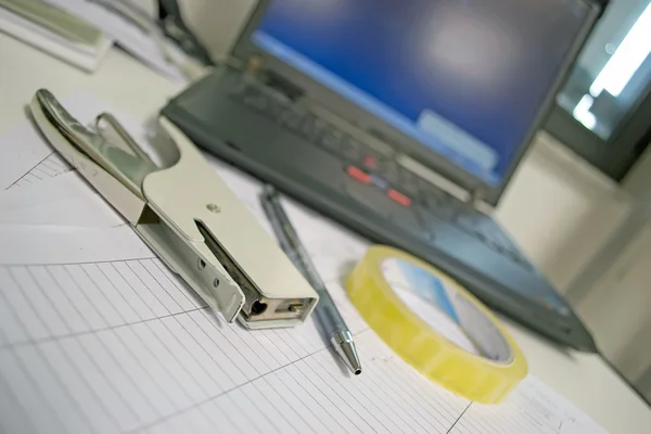 Office tools and laptop — Stock Photo, Image