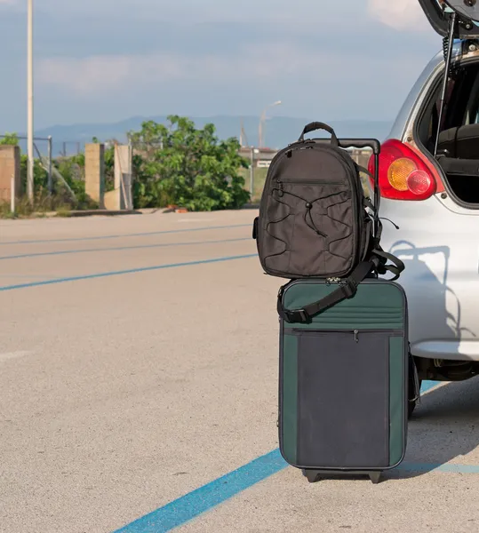 Baggages and trunk — Stock Photo, Image
