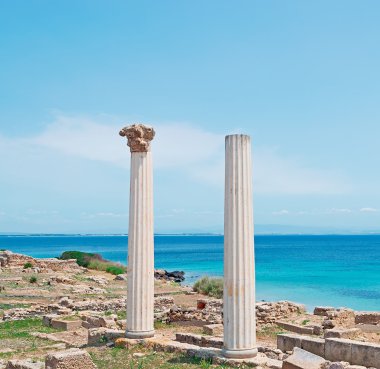 tharros Harabeleri