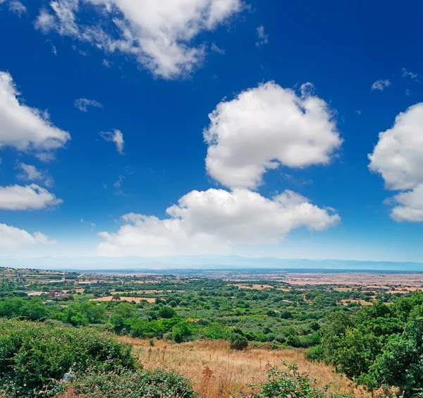 Sardinien med moln — Stockfoto