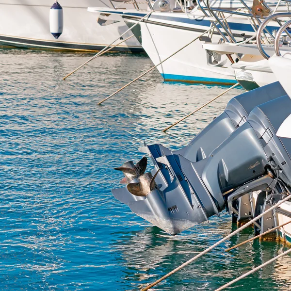 Engines and hulls — Stock Photo, Image