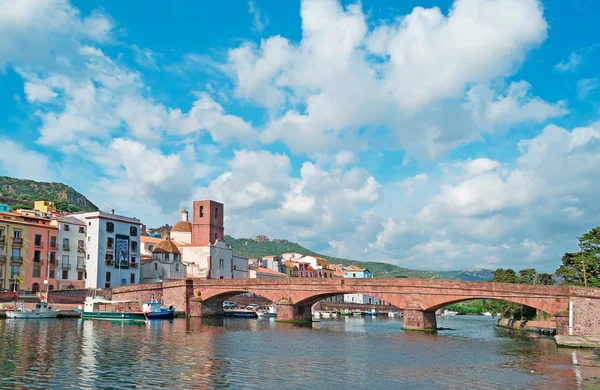 Ciel spectaculaire à Bosa — Photo