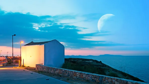 Moon and chapel — Stock Photo, Image