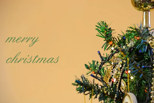 Frohe Weihnachten mit Baum — Stockfoto