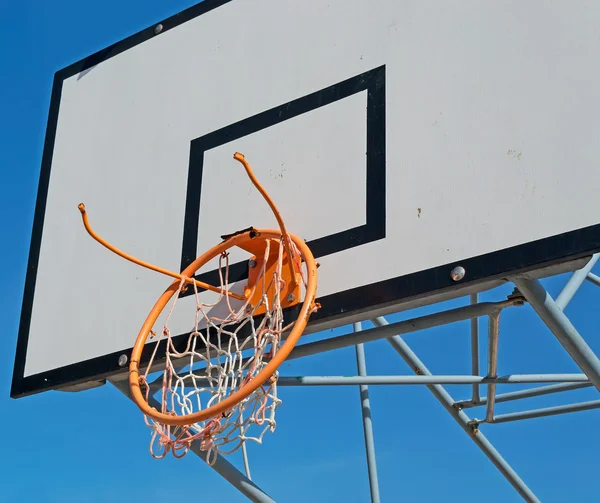 Broken hoop — Stock Photo, Image