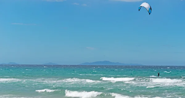 Kitesurfer and wave — Stock Photo, Image