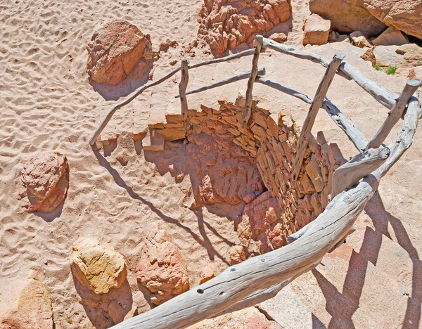 Treppe zum Sandstrand — Stockfoto