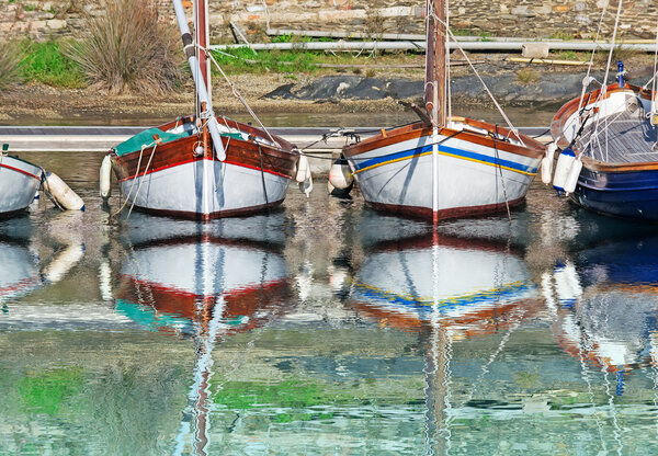 boats reflection