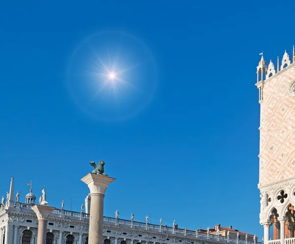 Sol over San Marco-plassen – stockfoto