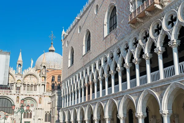 Ducal palace columns — Stock Photo, Image