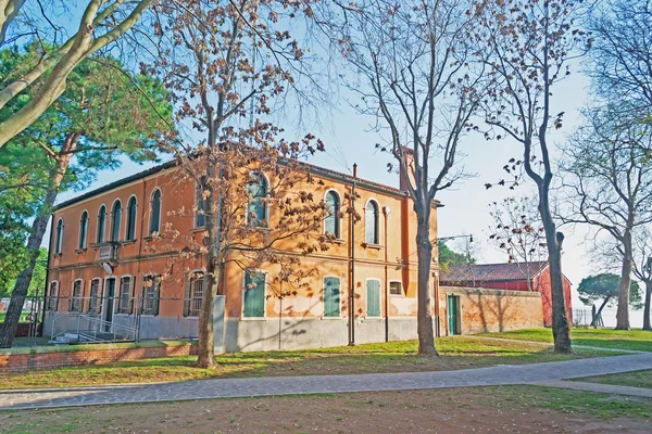 Edifício laranja — Fotografia de Stock