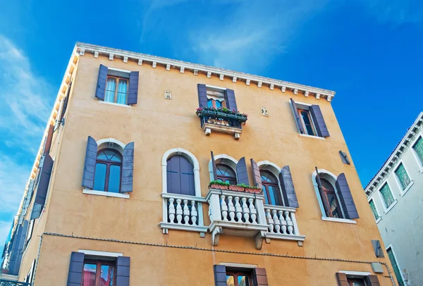 Edificio veneziano — Foto Stock