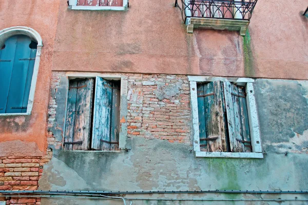 Venetianska fasad — Stockfoto