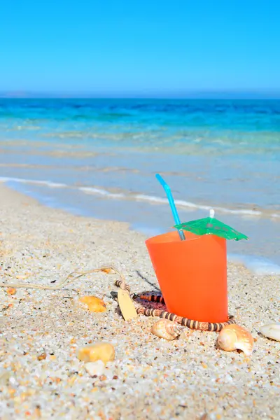 Trinken und Meer — Stockfoto