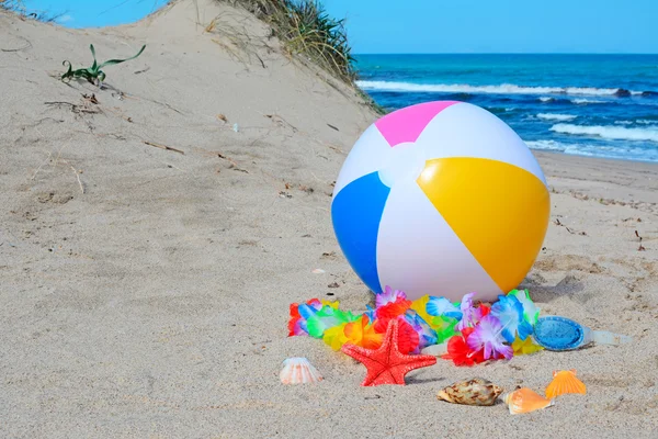 Dunas y pelota — Foto de Stock