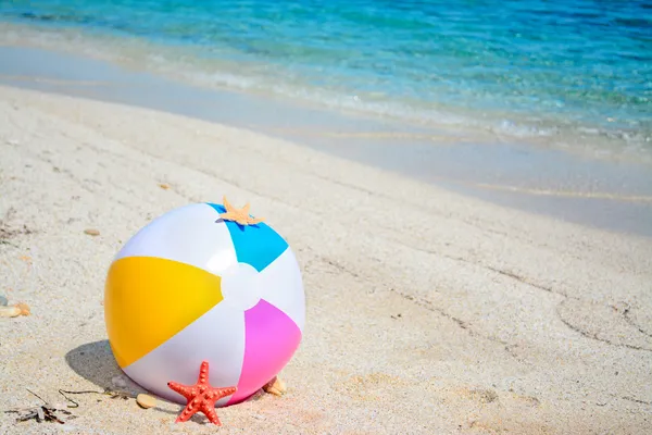 Bollen vid havet — Stockfoto