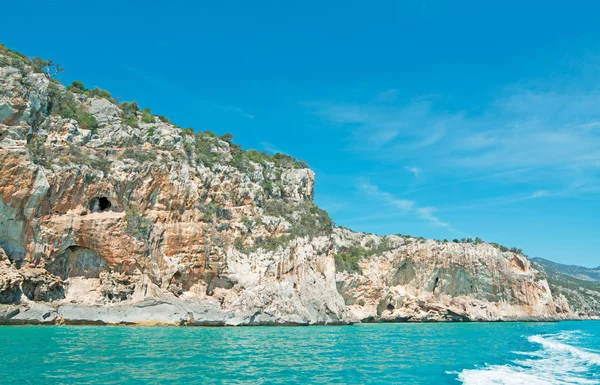 Agua y rocas — Foto de Stock