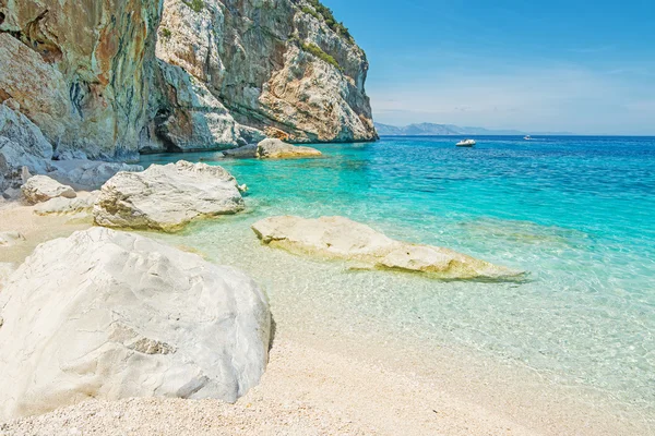 Felsen von Cala Mariolu — Stockfoto