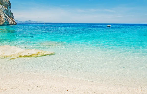 Cala Mariolu orilla — Foto de Stock