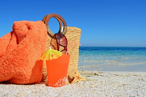 Bag and drink — Stock Photo, Image