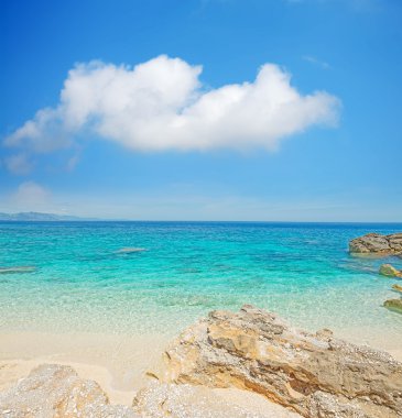 Cala Mariolu bulutlar