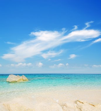 Cala Mariolu bulutlar