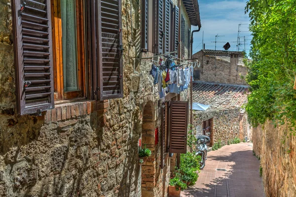 Enge Gasse Weltberühmten San Gimignano Toskana Italien — Stockfoto