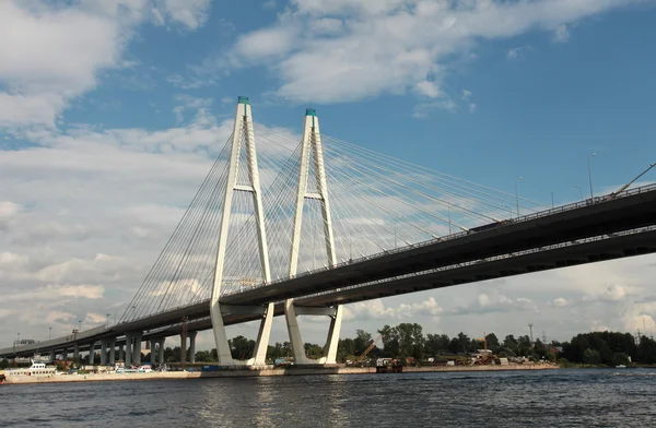 Cable-stayed bridge — Stock Photo, Image