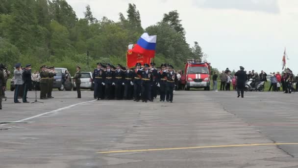 Военный парад — стоковое видео