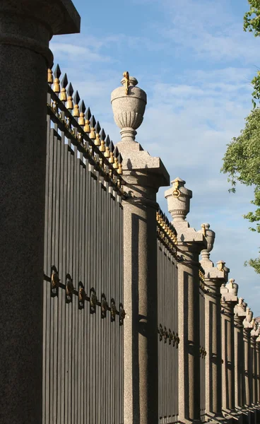 Palace fence — Stock Photo, Image