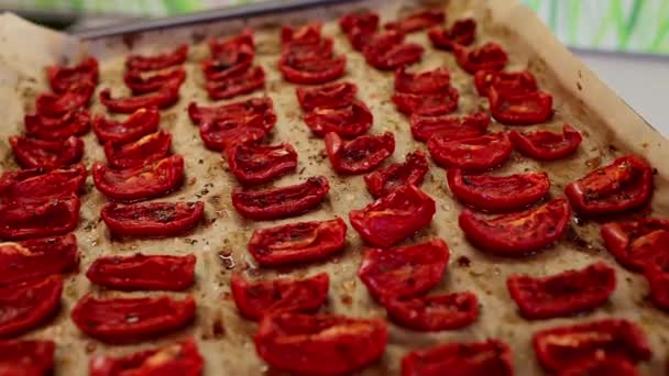 В'яленими помідорами — стокове відео
