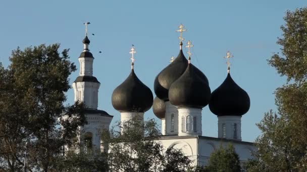 Iglesia rusa — Vídeo de stock