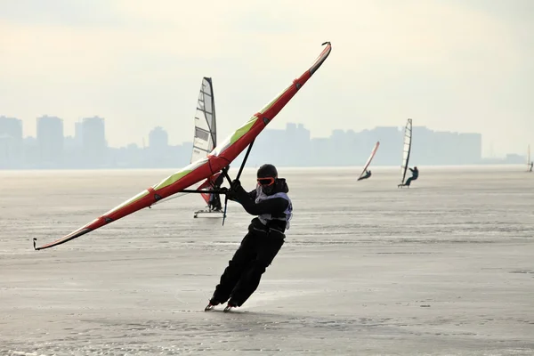 Winter windsurfing — Stock Photo, Image