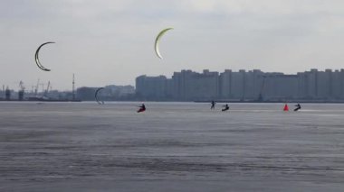 snowkiting yarış