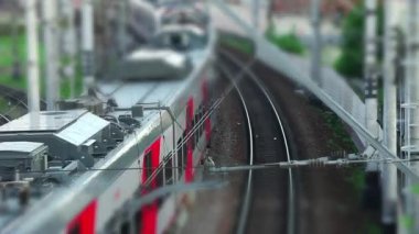 Elektrikli tren tilt