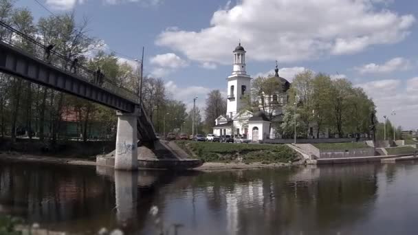 Widok na kościół sts. Aleksander Newski upływ czasu — Wideo stockowe