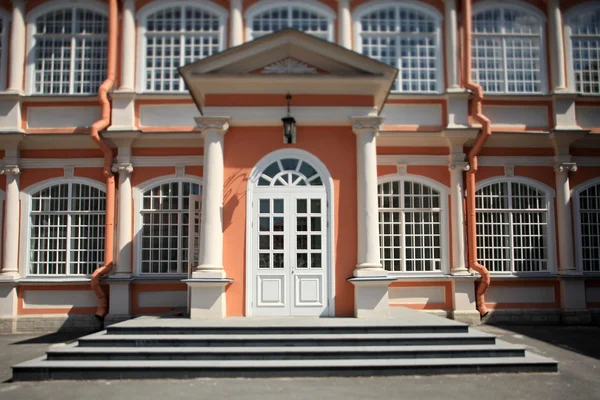 Grande entrada para o palácio — Fotografia de Stock