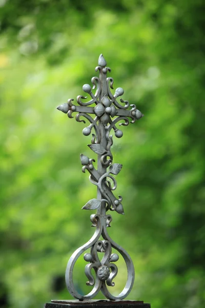 Croce di ferro tomba — Foto Stock