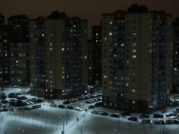 Saint Pétersbourg Ville Enneigée Nuit Hiver Les Lumières Sont Allumées — Photo