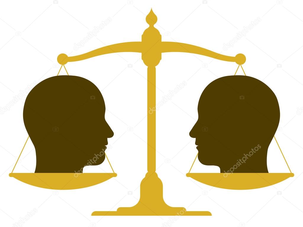 Balanced scale with two heads