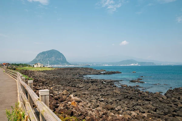 Sanbangsan Mountain Beach Jeju Olle Trail Isla Jeju Corea — Foto de Stock